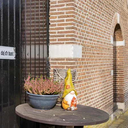 Apartment Het Koetshuis *